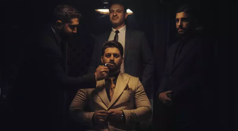 نمونه کار از بهزاد, ایازلو