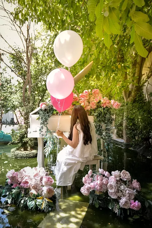 نمونه کار از بیتا, حکیم زاده