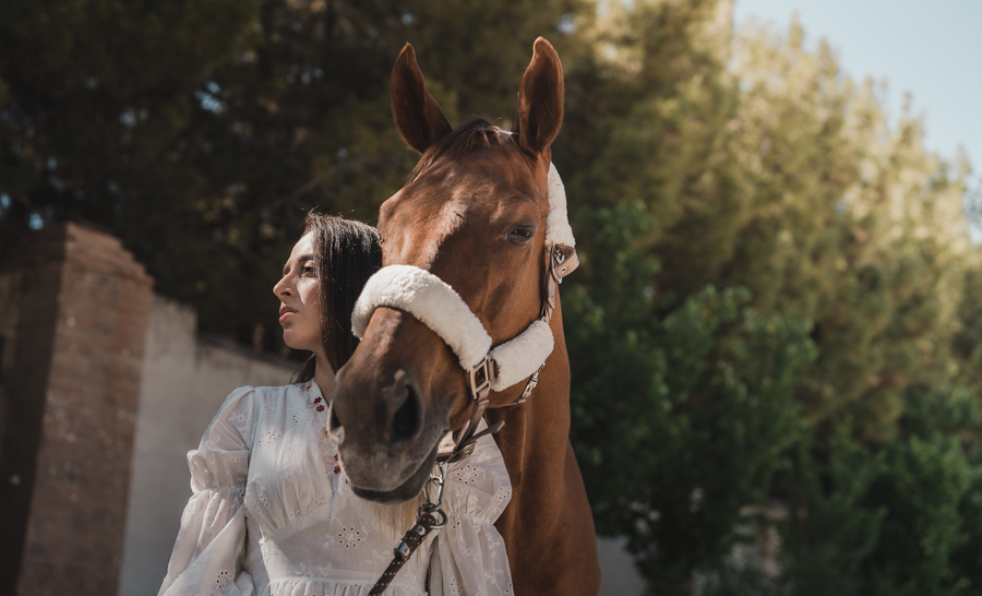 ژست عکس دخترانه / زنانه