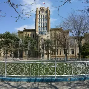 میدان ساعت (تبریز)