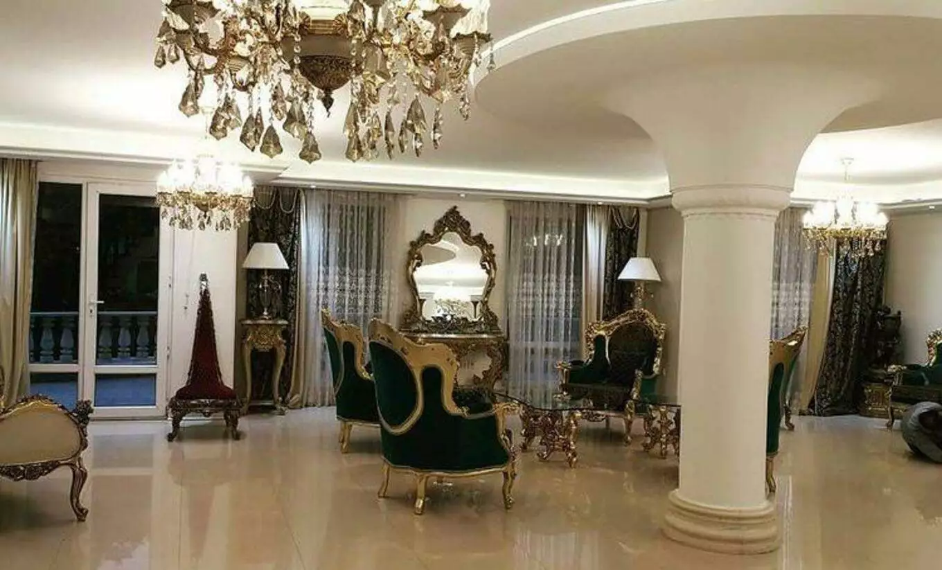 عکس باغ عمارت امپریال